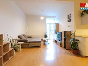 Pronájem bytu 3+kk, Milovice, Mírová, 69 m2