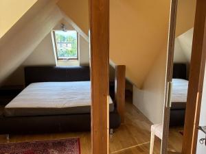 Pronájem bytu 2+kk, Praha - Zbraslav, Šůrova, 97 m2