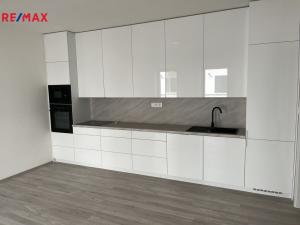 Pronájem bytu 3+kk, Zlín, Tyršovo nábřeží, 73 m2