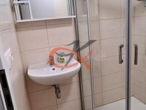 Pronájem bytu 2+kk, Rožnov pod Radhoštěm, 45 m2