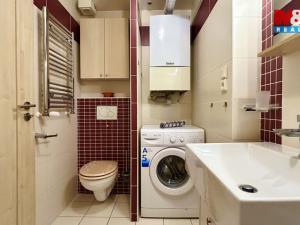 Pronájem bytu 2+kk, Praha - Dubeč, Winklerova, 43 m2