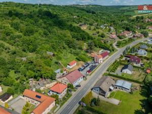 Prodej obchodního prostoru, Šarovy, 400 m2