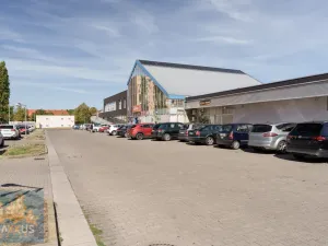 Prodej komerční nemovitosti, Žatec, Husova, 2862 m2