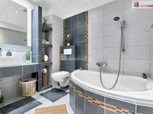 Prodej bytu 2+kk, Dalovice, Májová, 55 m2