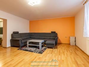 Prodej bytu 4+1, Pohořelice, 88 m2