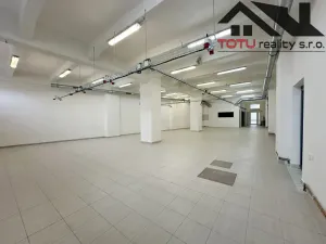 Pronájem obchodního prostoru, Jaroměř, Husova, 200 m2