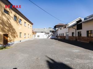 Prodej obchodního prostoru, Zbiroh, Líšenská, 700 m2