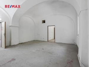 Prodej obchodního prostoru, Zbiroh, Líšenská, 700 m2