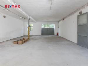 Prodej obchodního prostoru, Zbiroh, Líšenská, 700 m2