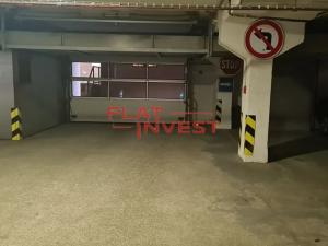 Pronájem garážového stání, Praha - Vršovice, Uzbecká, 22 m2