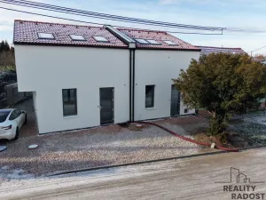 Prodej bytu 3+kk, Prušánky, 77 m2