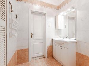 Prodej bytu 2+1, Praha, Na Rokytce, 79 m2