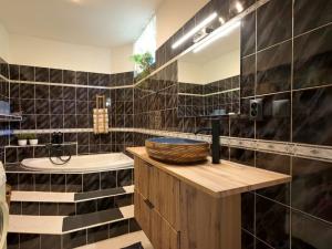 Prodej rodinného domu, Vrchlabí - Hořejší Vrchlabí, 239 m2