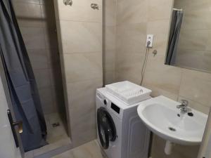 Pronájem bytu 2+1, Brno, Heršpická, 49 m2