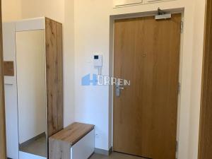 Pronájem bytu 2+kk, Praha - Holešovice, Dělnická, 64 m2