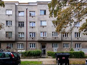 Pronájem bytu 1+kk, Praha - Žižkov, Biskupcova, 27 m2