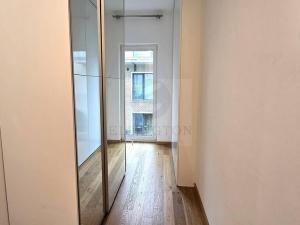 Pronájem bytu 2+kk, Praha - Smíchov, Kobrova, 70 m2