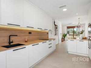 Prodej bytu 3+kk, Torrevieja, Španělsko, 62 m2