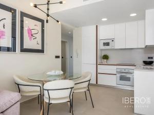 Prodej bytu 3+kk, Torrevieja, Španělsko, 62 m2