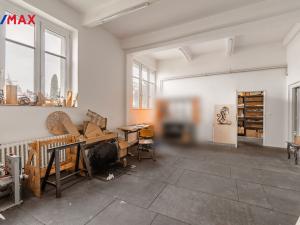 Prodej obchodního prostoru, Praha - Strašnice, Úvalská, 590 m2