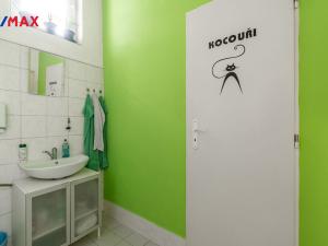 Prodej obchodního prostoru, Praha - Strašnice, Úvalská, 590 m2