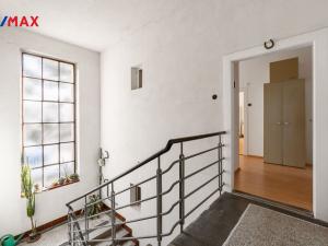 Prodej obchodního prostoru, Praha - Strašnice, Úvalská, 590 m2