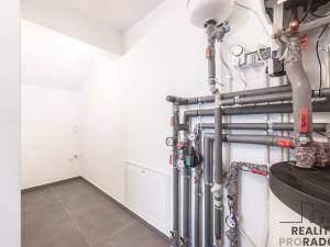 Prodej bytu 4+kk, Ostopovice, B. Němcové, 90 m2