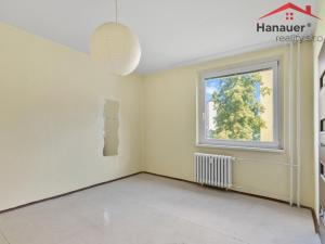 Prodej bytu 3+1, Ústí nad Labem - Krásné Březno, Vojanova, 73 m2