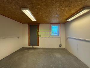 Pronájem výrobních prostor, Líšnice, 190 m2