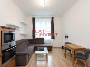 Pronájem bytu 2+kk, Praha - Vršovice, Vršovická, 54 m2