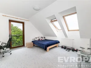 Prodej ubytování, Solnice, Nad Farou, 303 m2