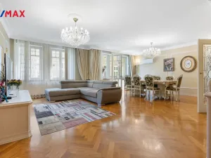 Prodej bytu 3+kk, Karlovy Vary, Pod Jelením skokem, 105 m2