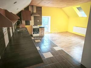 Prodej vícegeneračního domu, Dřínov, 227 m2