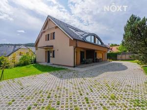 Prodej vícegeneračního domu, Horní Stropnice, 208 m2