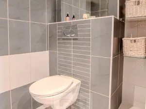 Pronájem bytu 2+1, Praha - Vokovice, Tuniská, 55 m2