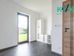 Prodej rodinného domu, Hájek, 228 m2