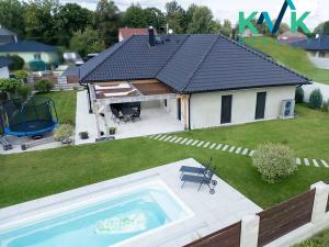 Prodej rodinného domu, Hájek, 228 m2