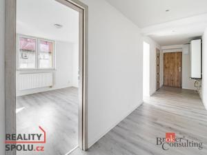 Prodej bytu 3+1, Kamenná, 69 m2