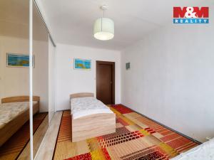 Pronájem bytu 2+1, Mariánské Lázně - Úšovice, Kubelíkova, 57 m2