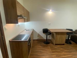 Pronájem bytu 1+kk, Ostrov - Horní Žďár, 28 m2