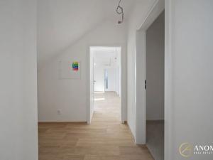 Prodej bytu 3+kk, Trhová Kamenice, Raisovo náměstí, 75 m2