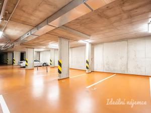 Pronájem bytu 2+kk, Praha - Košíře, Hlaváčkova, 49 m2