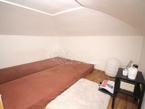 Pronájem bytu 1+kk, Praha, Salmovská, 17 m2
