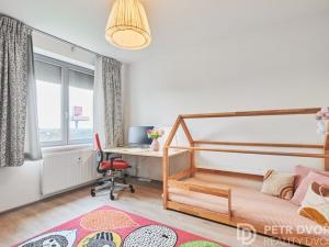 Prodej bytu 4+kk, Praha - Řepy, Kutrovická, 119 m2