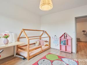 Prodej bytu 4+kk, Praha - Řepy, Kutrovická, 119 m2