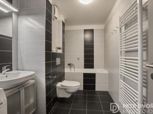 Prodej bytu 4+kk, Praha - Řepy, Kutrovická, 119 m2