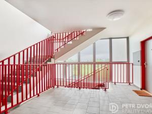 Prodej bytu 4+kk, Praha - Řepy, Kutrovická, 119 m2