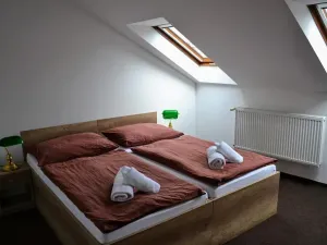 Prodej ubytování, Turnov, Hluboká, 600 m2