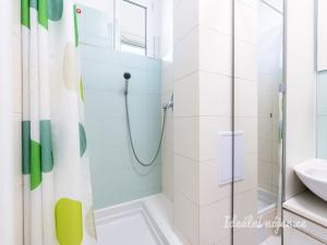 Pronájem bytu 2+kk, Praha - Krč, Za Zelenou liškou, 50 m2