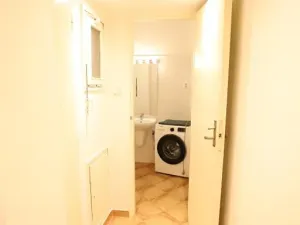 Pronájem bytu 1+kk, Praha - Staré Město, Konviktská, 29 m2